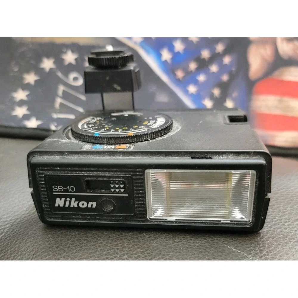 Nikon SB-10 Speedlight Flash – For Parts‎ / Repair – Corrosion